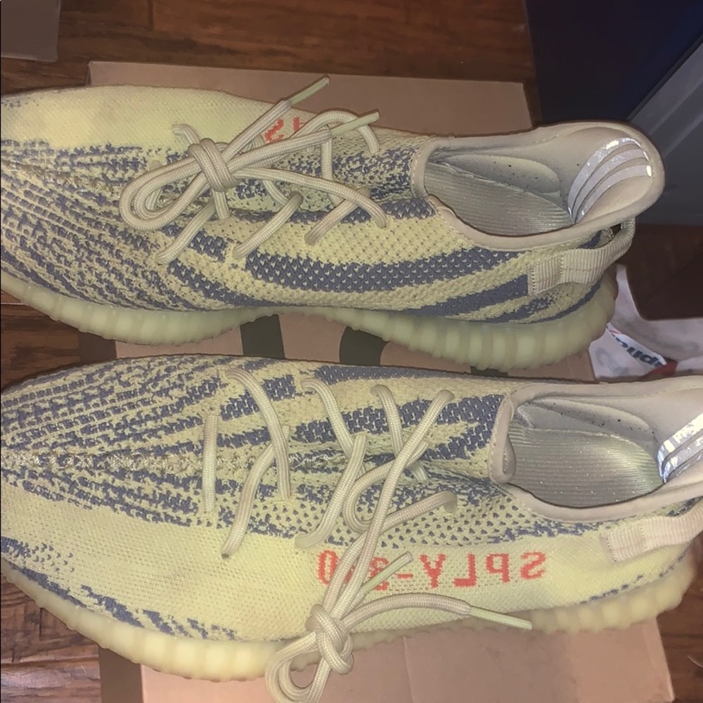 Yezzy 350 Frozen Yellow